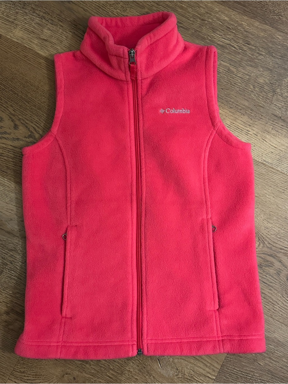 NWOT Girl’s Columbia Bright Pink Fleece Vest Size Medium
